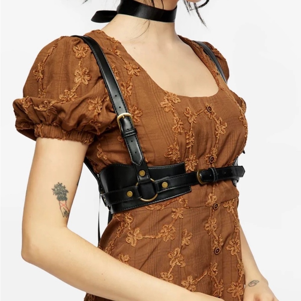 DISTURBIA Maeve Western Brass Harness Size S/M - Picture 3 of 10